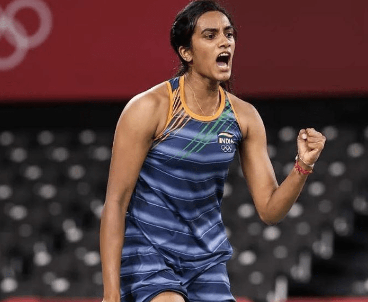 印度队翻盘中国队，辛杜高光表现