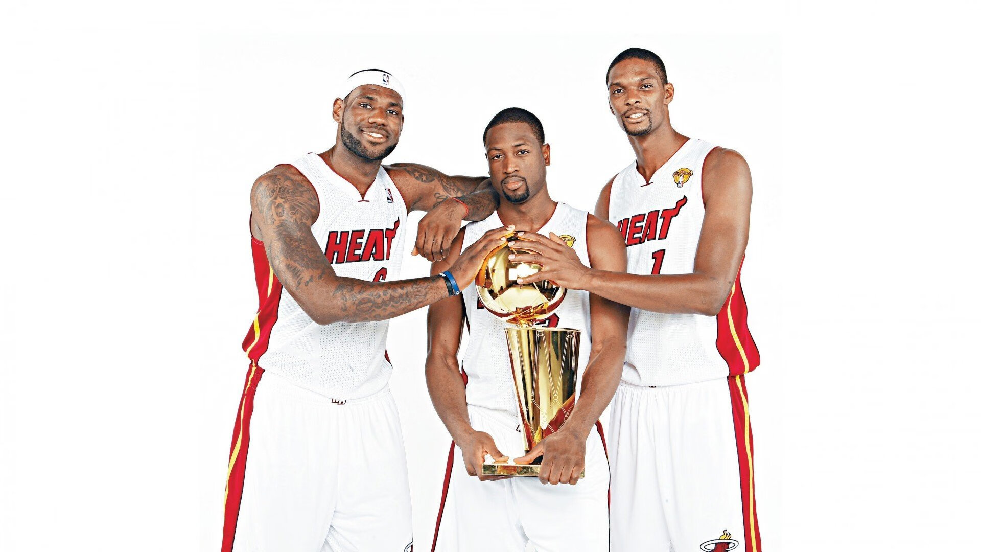 开云体育官方网站-奥运周期关键战之夜，劳塔罗个人能力完全展现